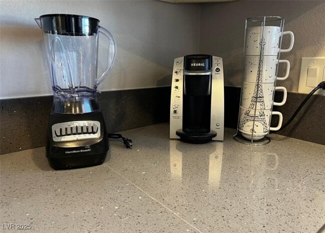 Photo - 6401 Evergreen Ave