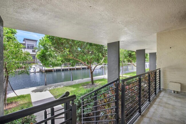 Photo - 164 SE 4th Terrace