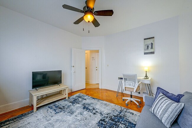Photo - 45-15 97th St Unit SI ID1630060P
