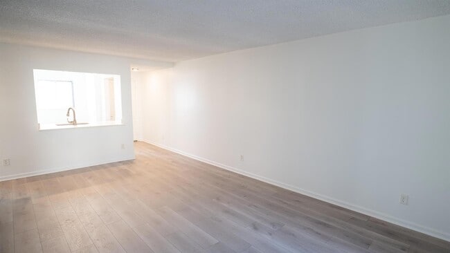 Photo - 136 NW 60th Ave Unit 72