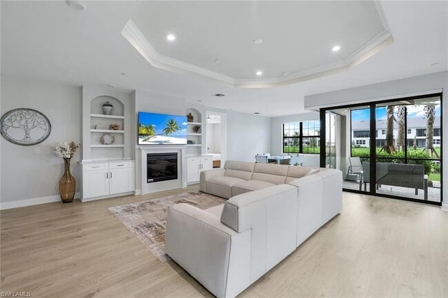 Photo - 15336 Lucerna St