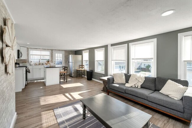 Photo - 9 Cole St Unit ID1312390P