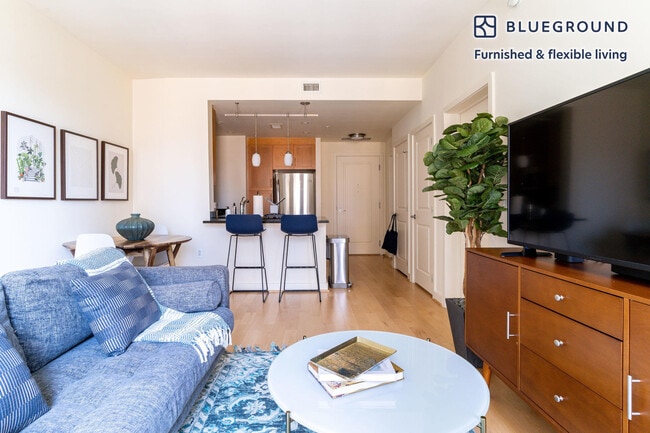 Photo - 1200 N Garfield St Unit FL6-ID800