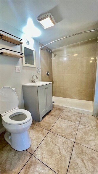 Photo - 164 Pleasant St Unit 3