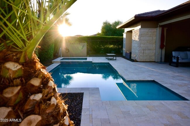 Building Photo - 13311 W Andrew Ln