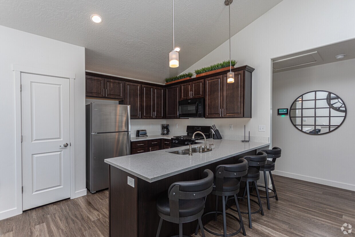 Floor Plan - Valley View - 3/3