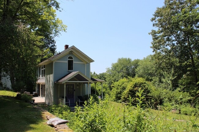 Photo - 55 Liberty St