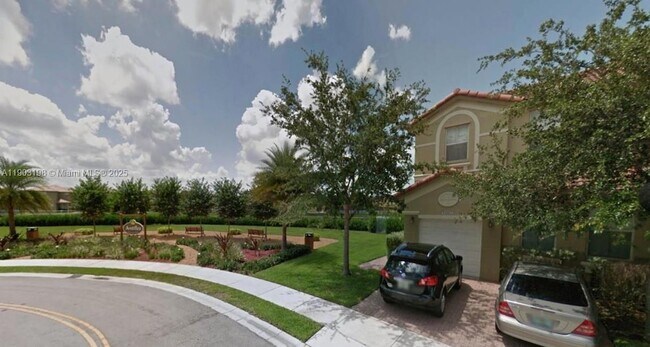 Photo - 10983 NW 79th St