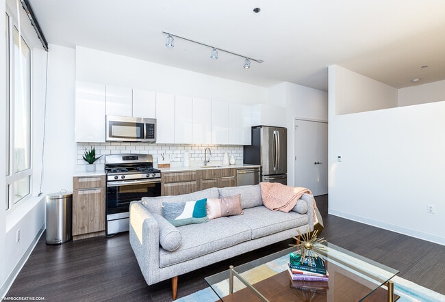 One Bed Model - AM1980