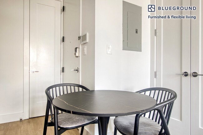 Photo - 82 4th Ave Unit FL6-ID1880