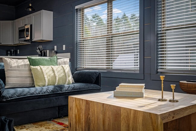 Photo - 528 Warbonnet Wy Unit ID1022144P