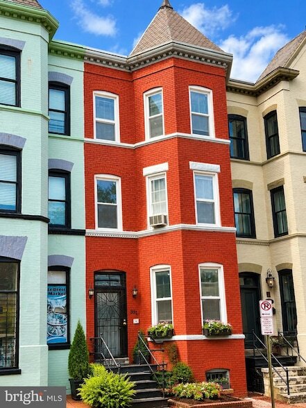 Photo - 331 T St NW