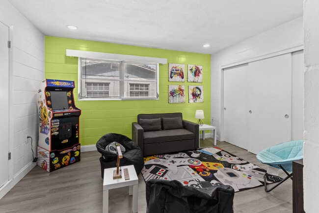 Photo - 3204 NW 10th St Unit ID1359128P