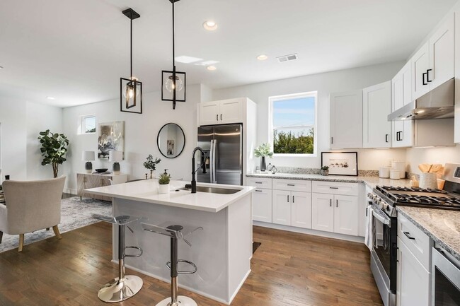 Photo - 1806 Lischey Ave Unit 3