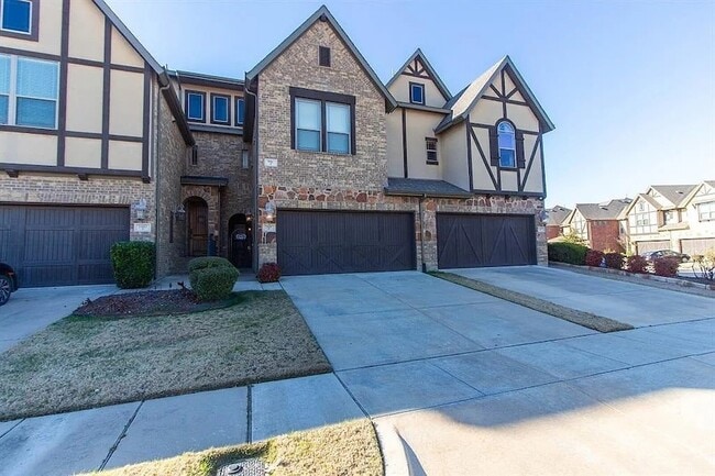 Building Photo - 1605 Brook Glen Dr