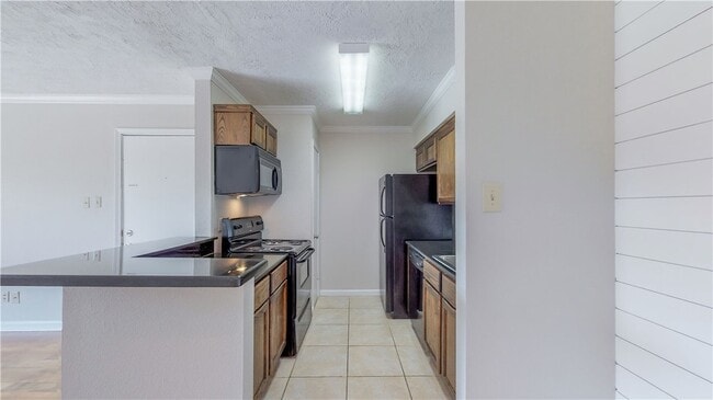 Photo - 904 University Oaks Blvd Unit 24