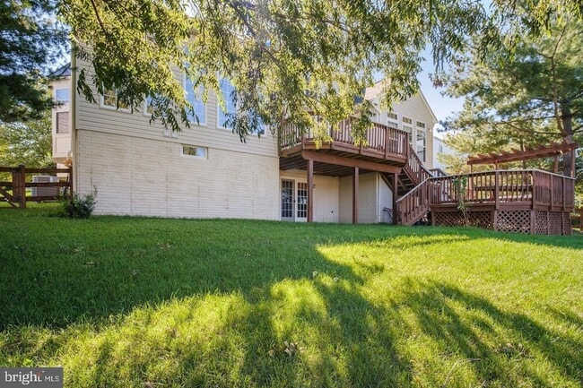 Photo - 211 Park Gate Dr SE