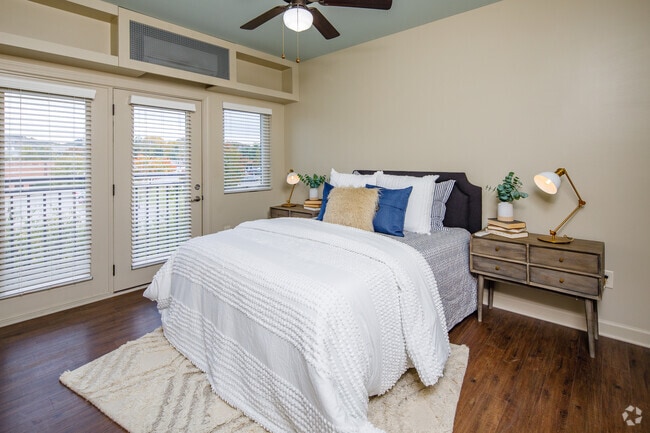 2BR, 2BA - Plan A - 968SF - Bedroom - Village Green Hills