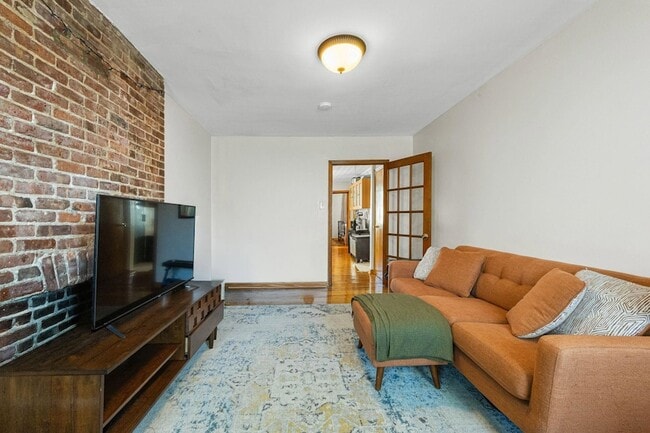 Photo - 339 Park Ave