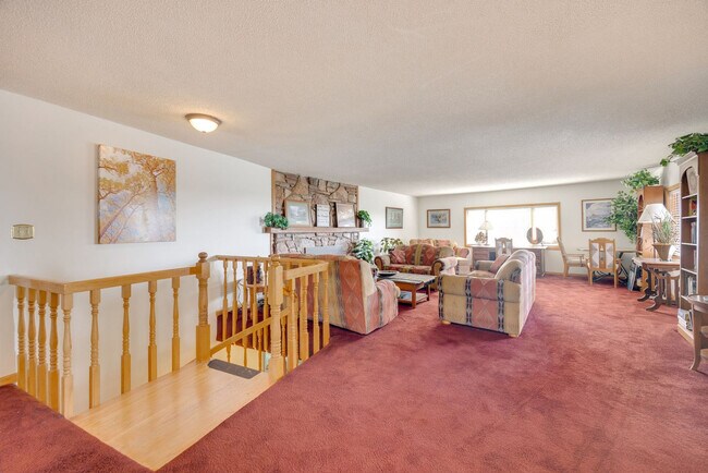 Photo - 19 Crescent Ln Unit SI ID1546447P