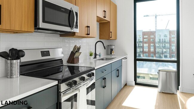 Photo - 1007 S Mint St Unit 730