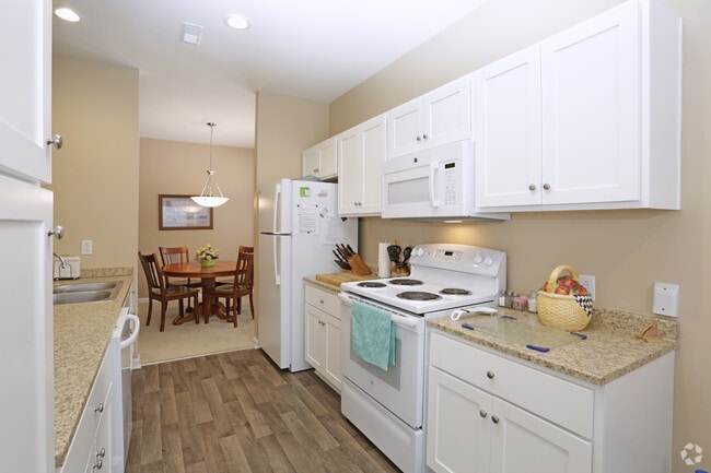 3BR-Kitchen - Foxmoor Condominiums
