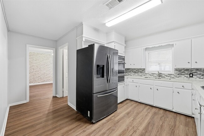 Photo - 1621 Richmond Ave