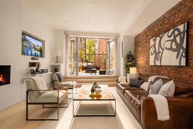 Building Photo - 354 Bowery Unit SI ID1035006P