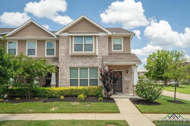 Building Photo - 3300 Becker Dr