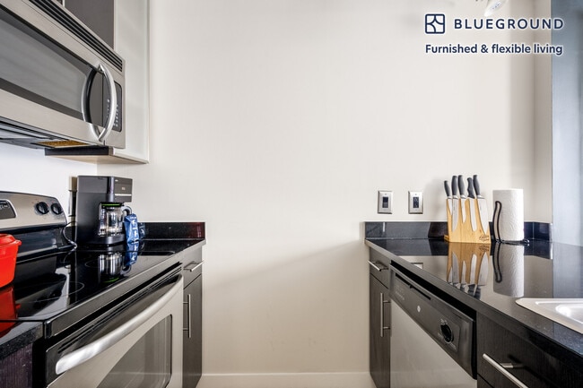 Photo - 733 15th St NW Unit FL7-ID214