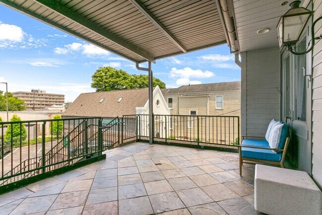 Photo - 1430 St Charles Ave Unit ID1266668P