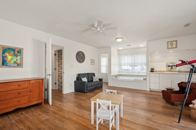 Photo - 50204 Snug Harbor Dr Unit ID1058264P