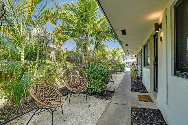 Photo - 754 NE 40th St Unit A