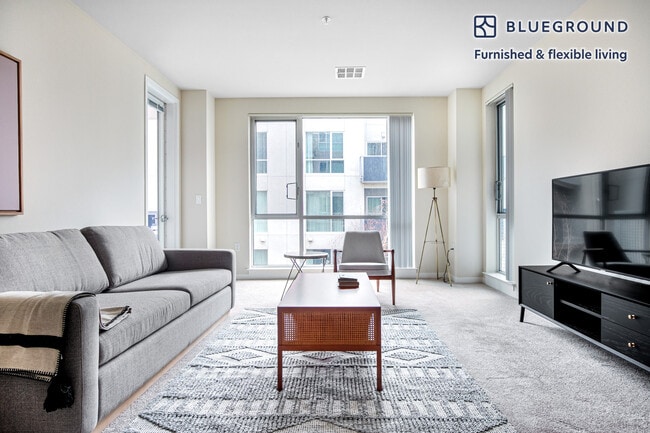 Building Photo - 550 Moreland Way Unit FL3-ID438