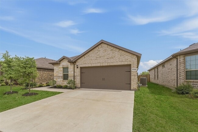 Photo - 9749 Serviceberry Ln