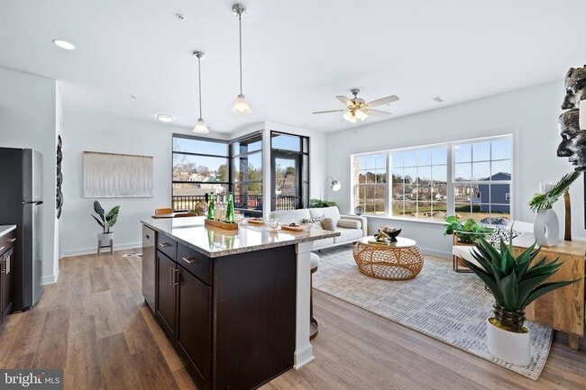 Photo - 170 Cambridge Blvd