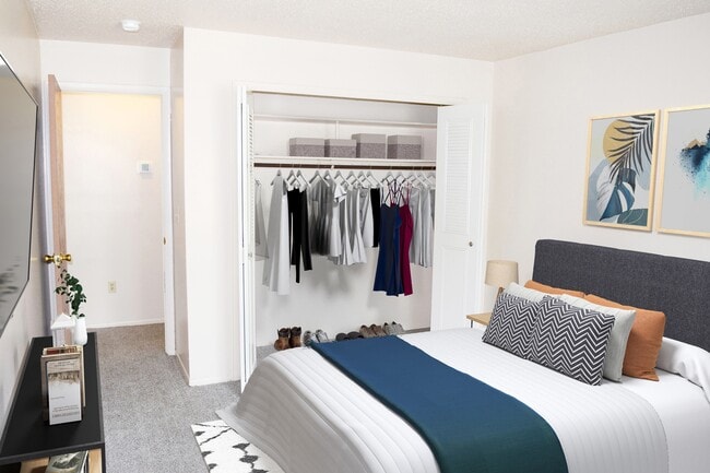 Photo - Walnut Trail Apartments