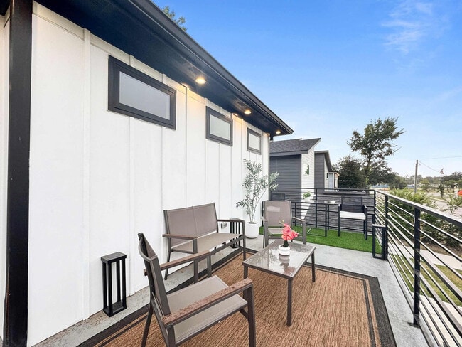 Photo - 2414 Pennsylvania Ave Unit ID1285548P