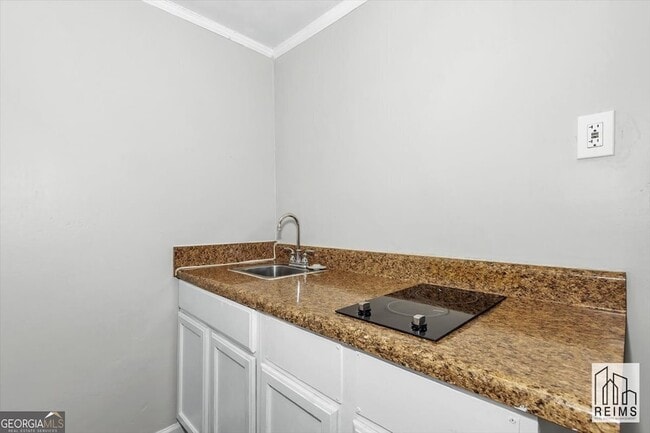 Photo - 1926 Howard Ave Unit B