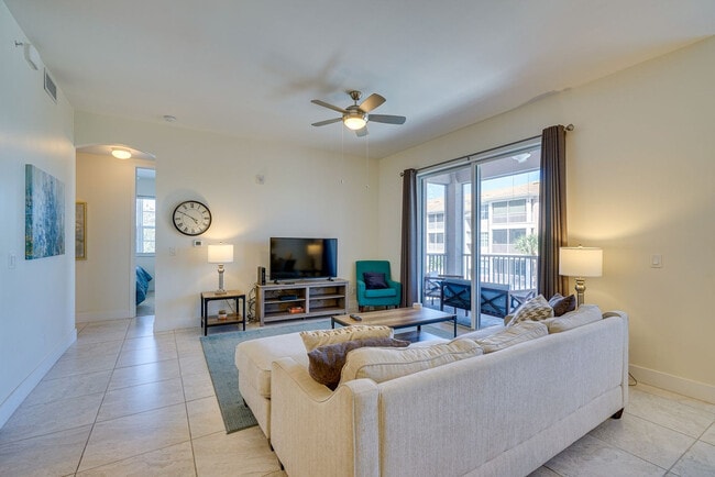 Building Photo - 11701 Olivetti Ln Unit SI FL3-ID1545836P