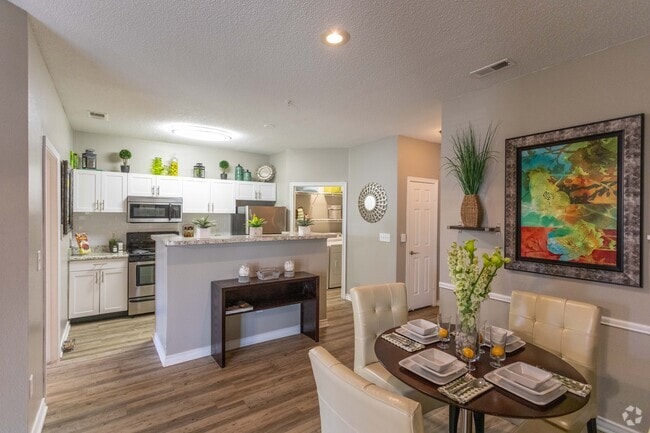 2BR, 2BA - Mooreland - 1150SF - Wyndchase Aspen Grove