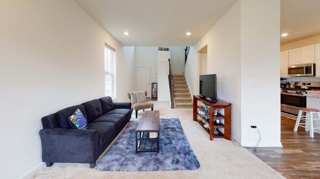 Photo - 1832 E 110th Ln