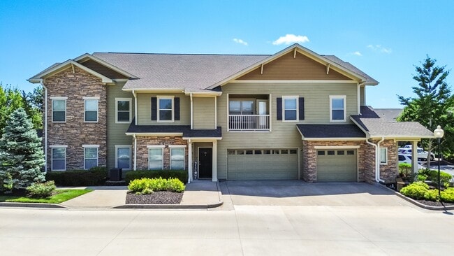Photo - Sovereign at Overland Park
