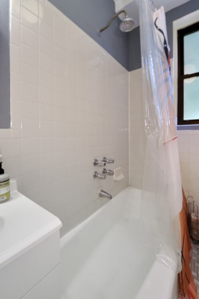 Photo - 321 E 78th St Unit SI ID1323954P