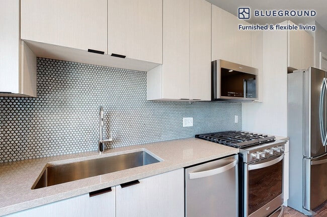 Photo - 79 Alexander St Unit FL2-ID1802A