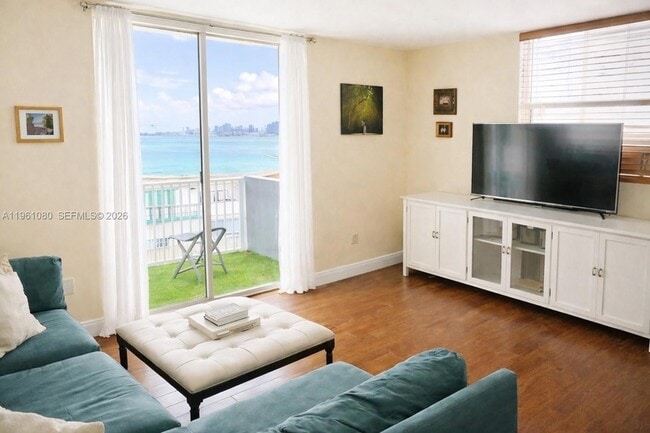 Photo - 1801 S Treasure Dr Unit 426