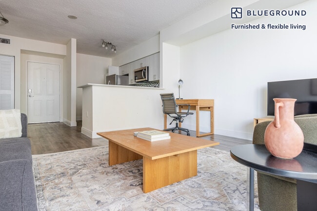 Photo - 16900 N Bay Rd Unit FL8-ID168