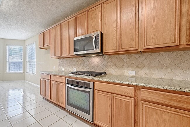 Photo - 9701 Thorncliff Dr