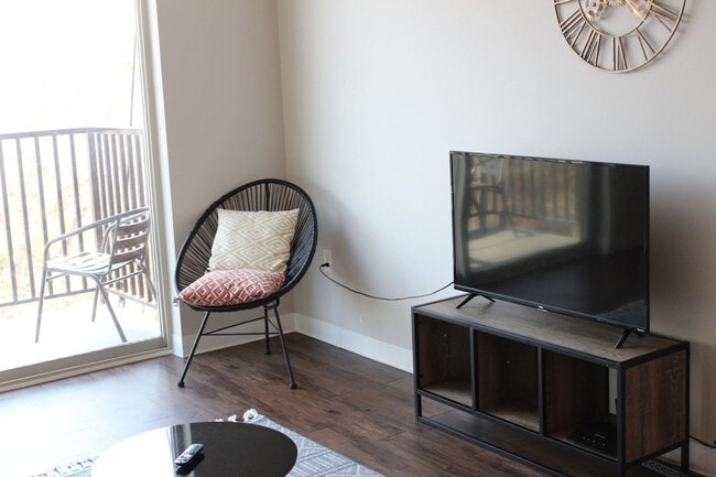 Photo - 4415 Lincoln Way Unit ID1261671P