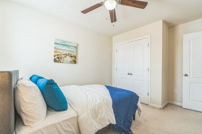 Photo - 7980 Blue Stream Dr Unit SI FL3-ID1570991P